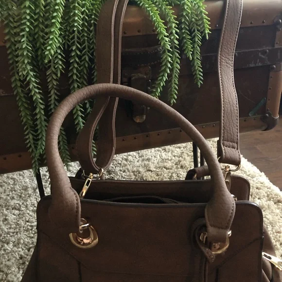 *SOLD* NWOT, Sorrentino, Beautiful Ladies Purse - Picture 6 of 16